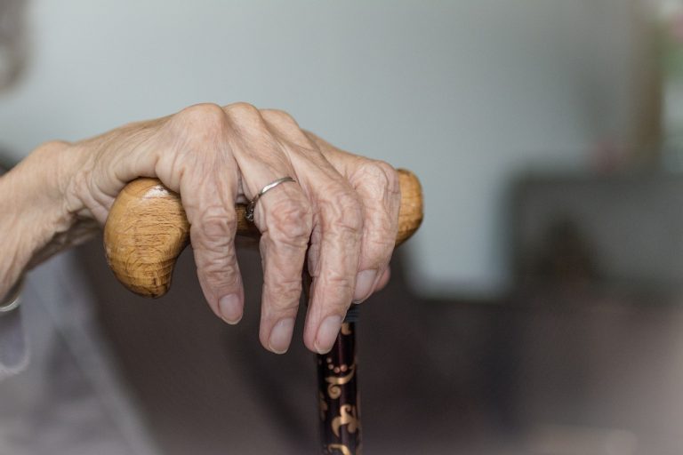 Age-It: nuovo bando a cascata